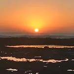 Aguarii Cotillo *